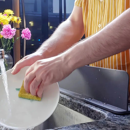 Silicone Sink Splash Guard – Big Size with Suction pump